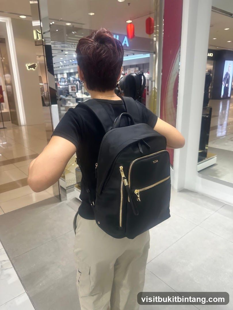 TUMI Gurney Plaza