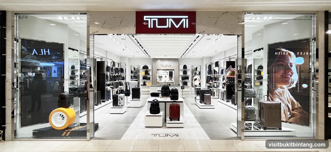 TUMI Gurney Plaza
