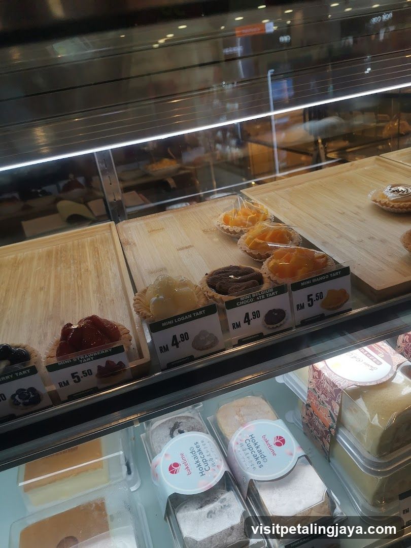 Dessert Display Case