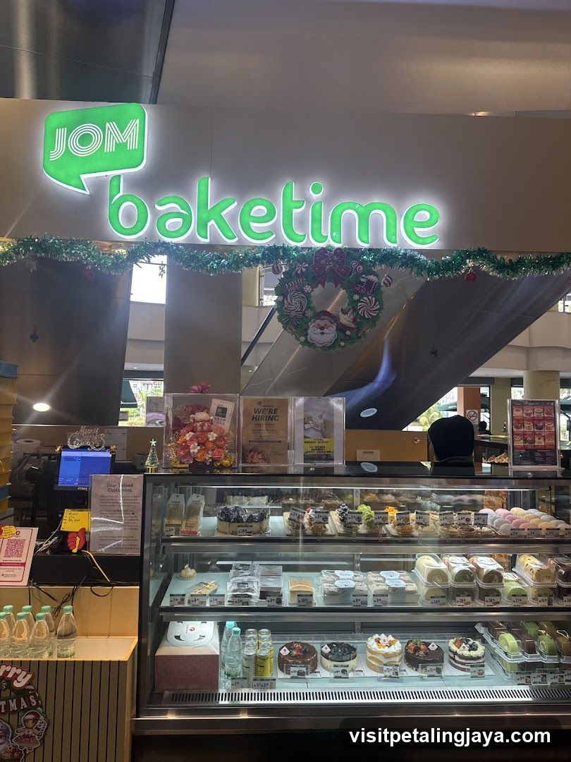 JOM Baketime Store Interior