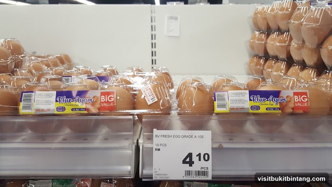 Eggs on display