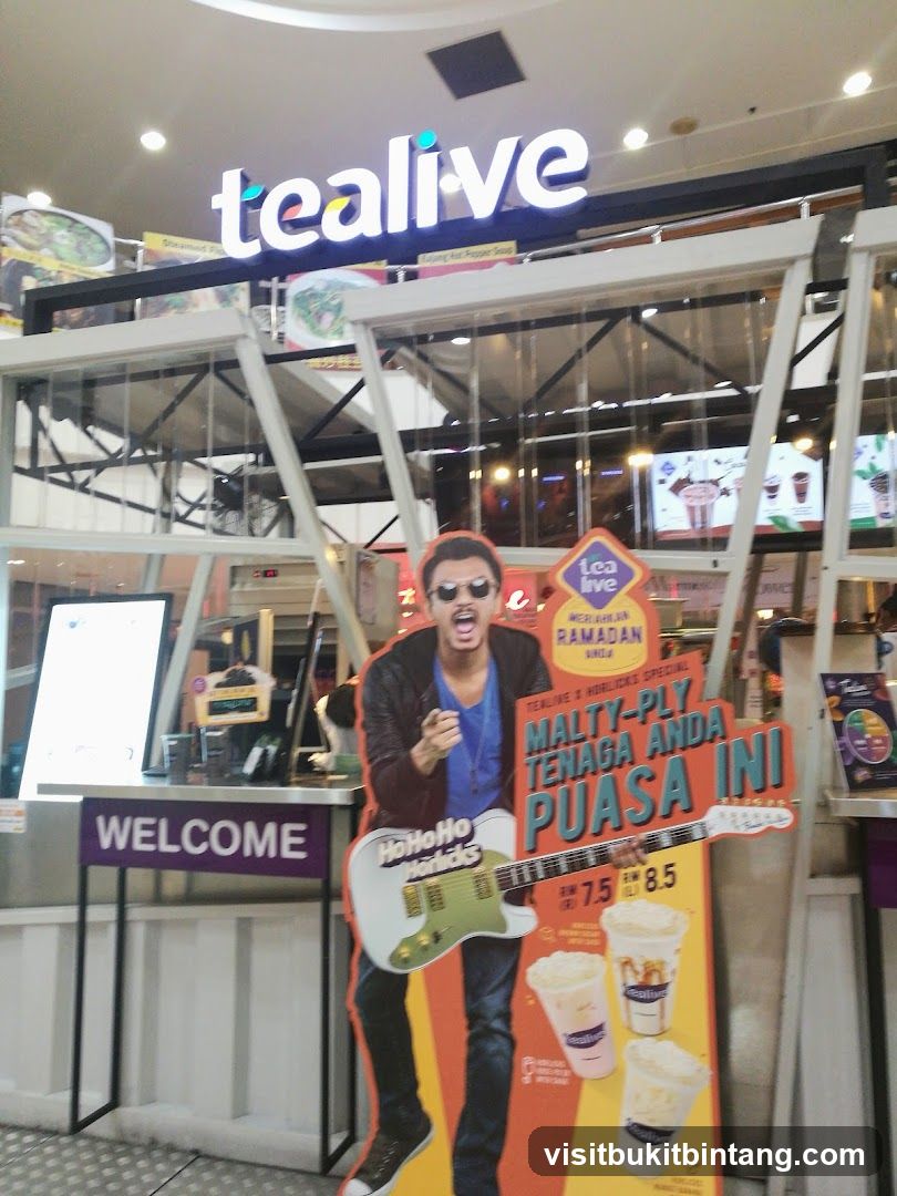 Tealive Storefront with Ramadan Promotion