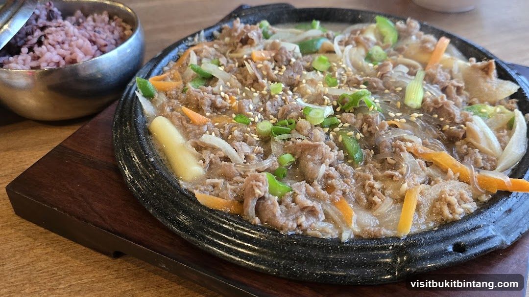 Korean Beef Stir-fry with Rice