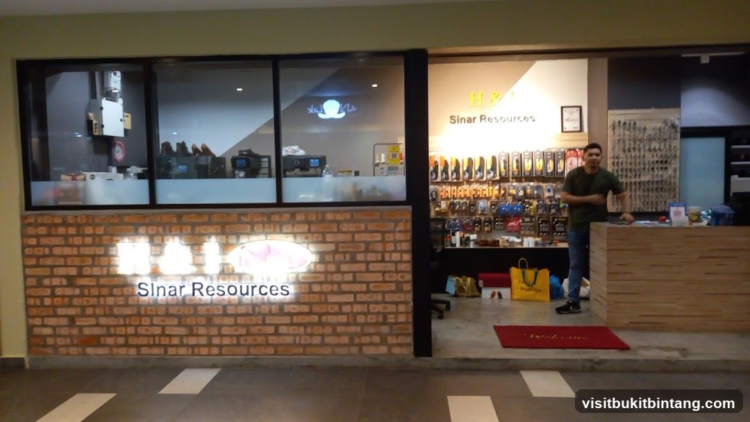 H&I Shoe Cobbler