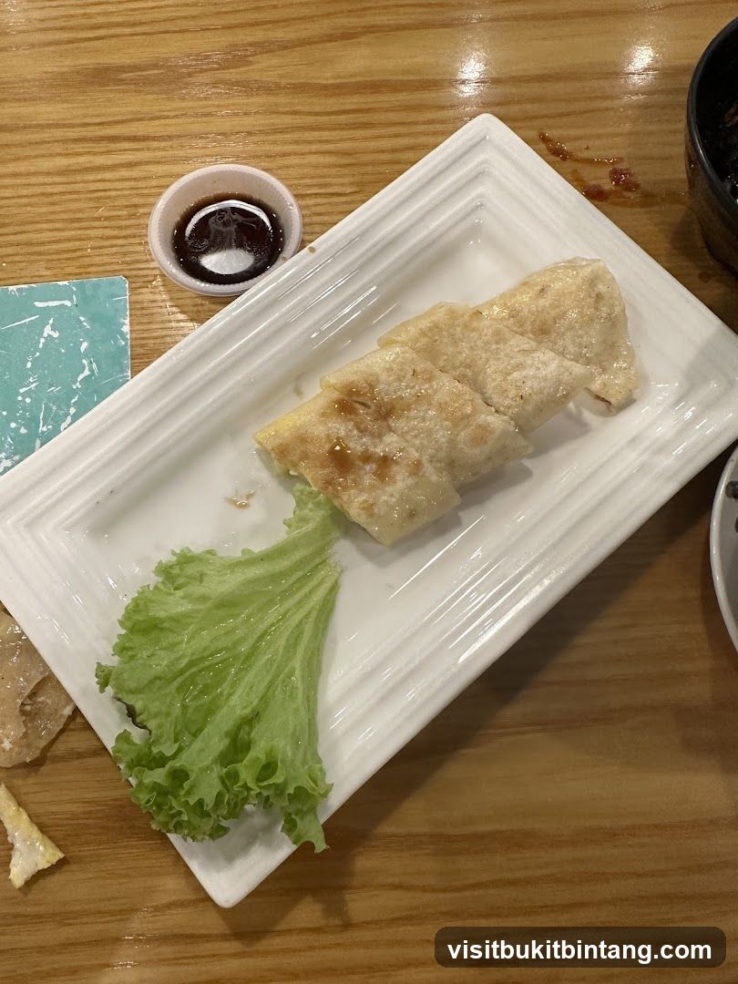 Rolled Crepes with Lettuce and Dipping Sauce