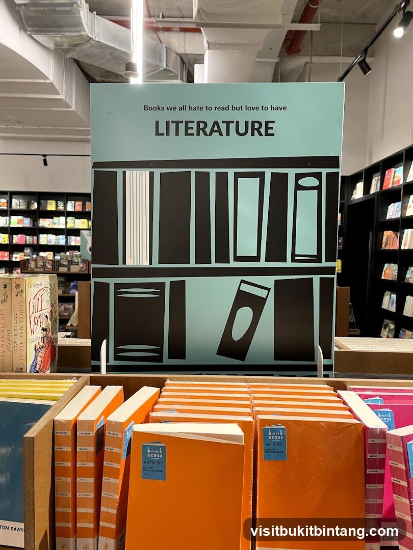 BookXcess Bookstore - IOI Mall Damansara