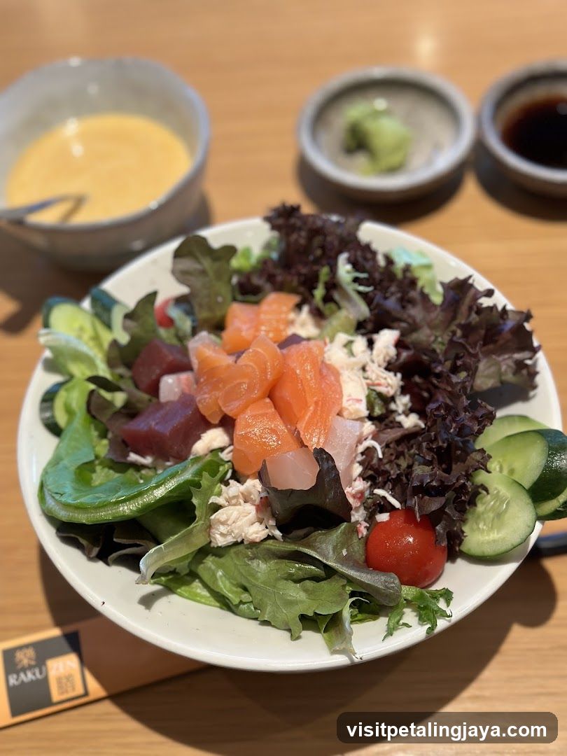 Salad Bowl with Sashimi and Dressing