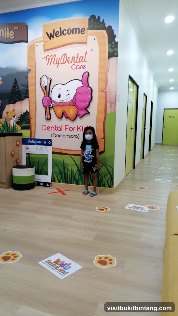 Dental Clinic Waiting Area
