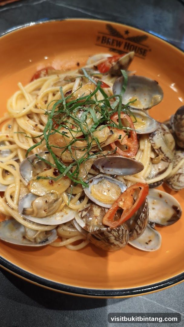 Spaghetti with Clams