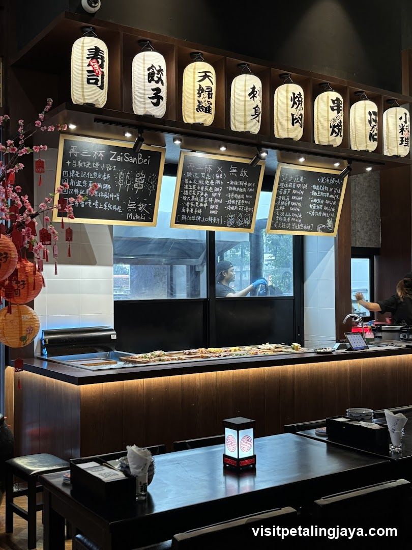 Zai San Bei Interior View