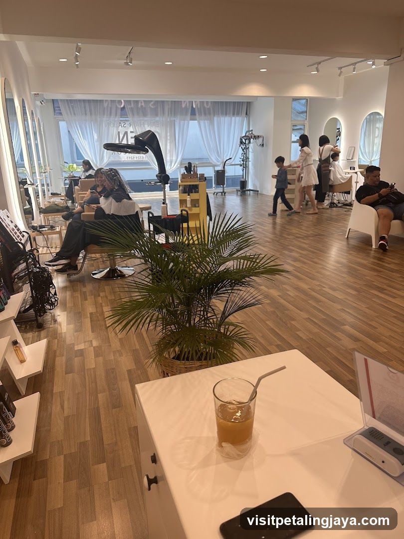 UNNIE SALON 언니 살롱 KOREAN HAIR SALON
