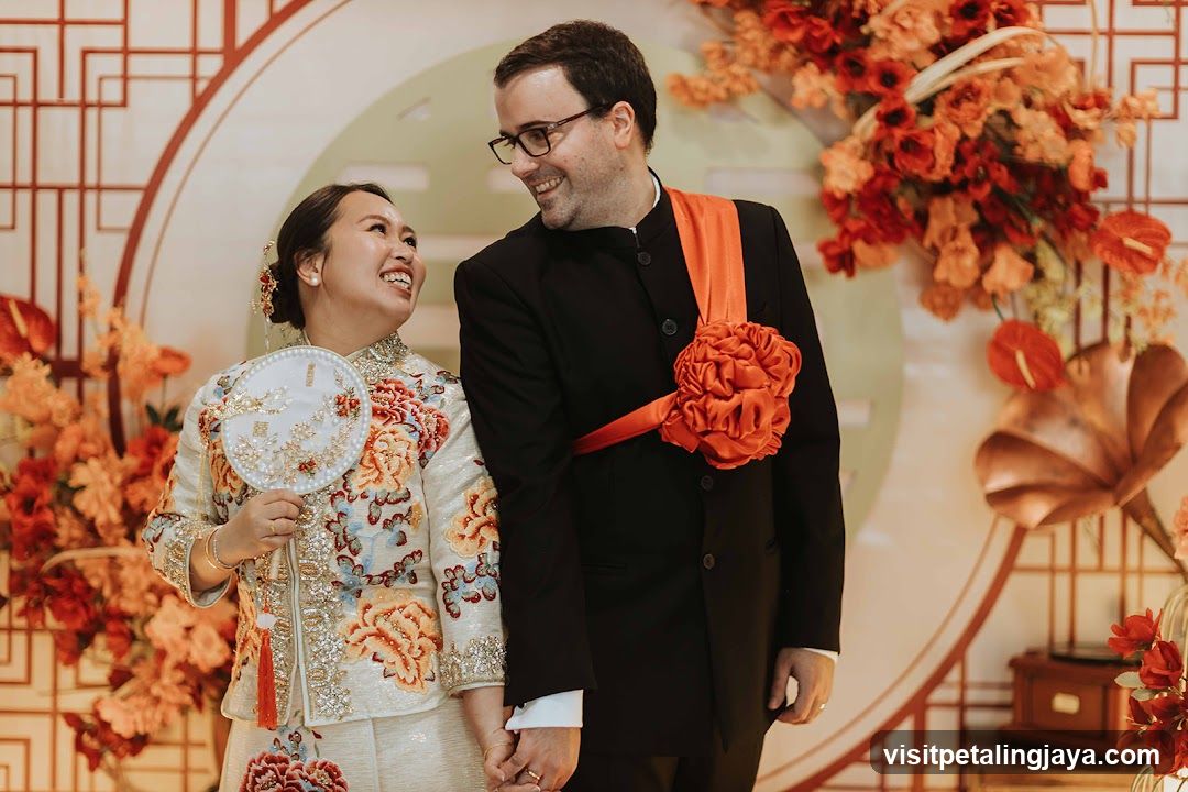 Wedding Couple in Traditional Attire