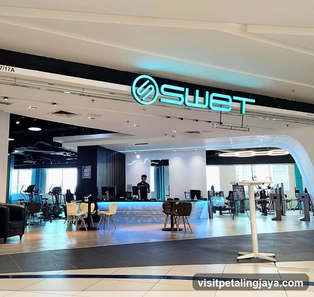 SWET Fitness Interior