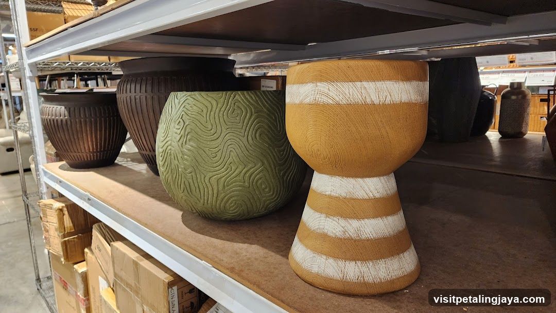 Pottery and Decorative Vessels Display