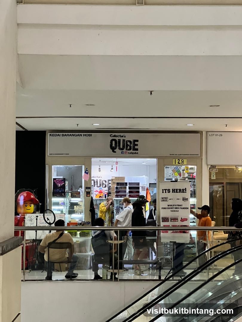 Collectors Qube
