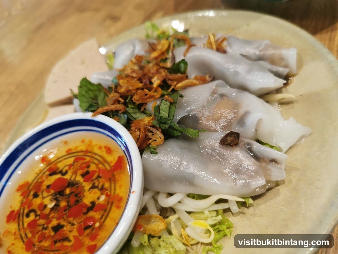 Vietnamese Steamed Rice Rolls