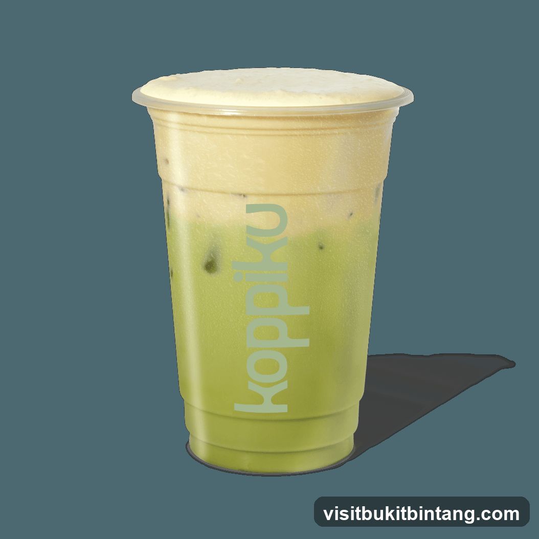 Iced Matcha Latte with Cream Top