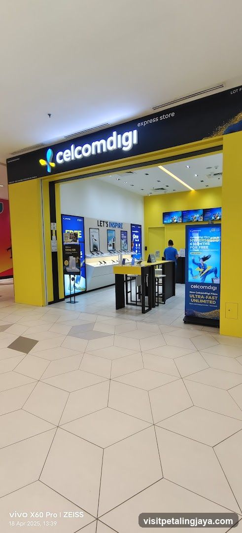CelcomDigi Express Store@Starling Mall