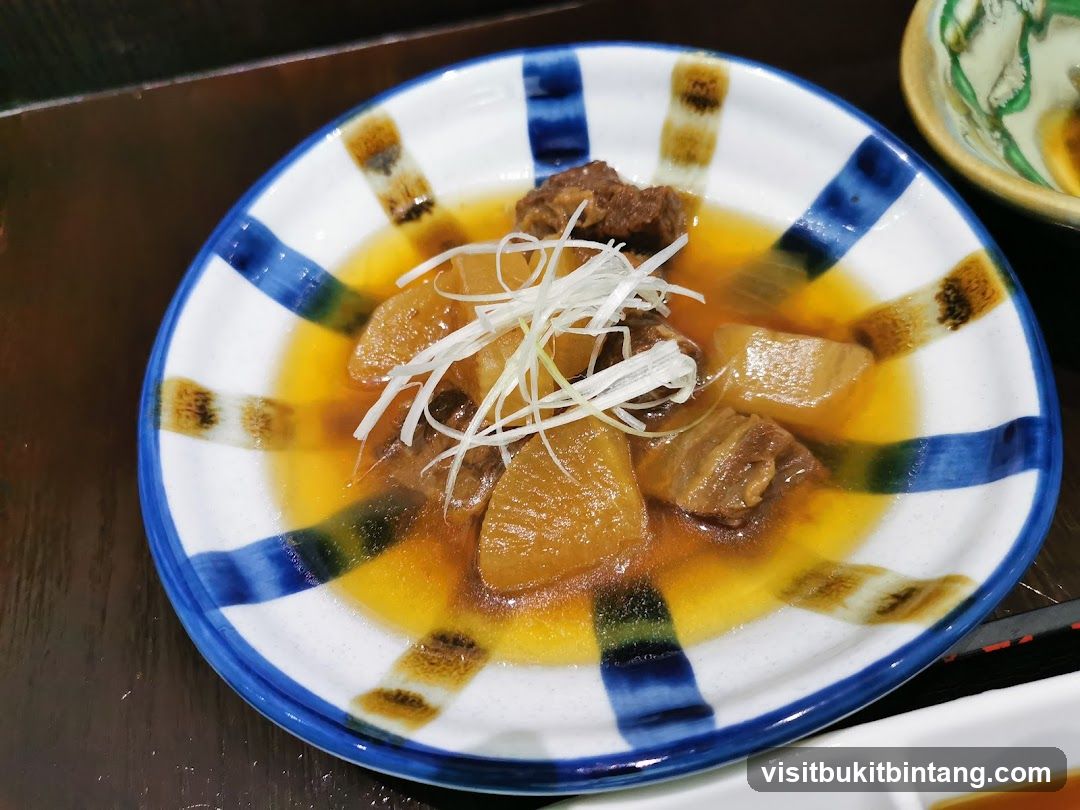 Braised Dish with Daikon Radish