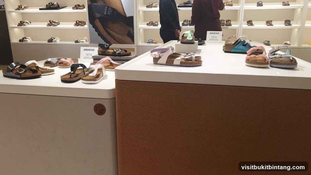 BIRKENSTOCK Pavilion KL