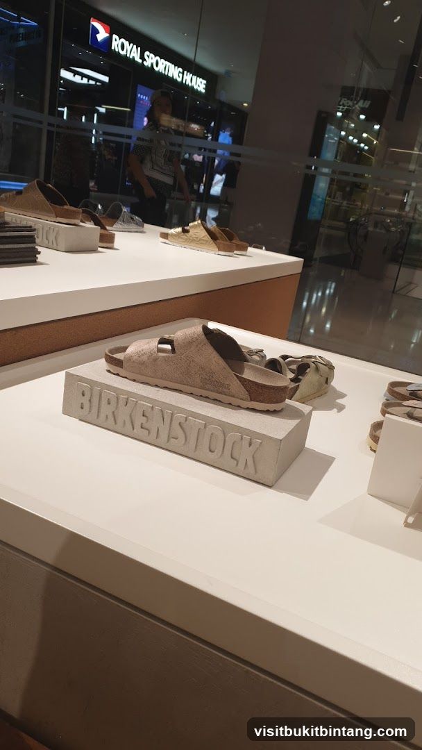 BIRKENSTOCK Pavilion KL
