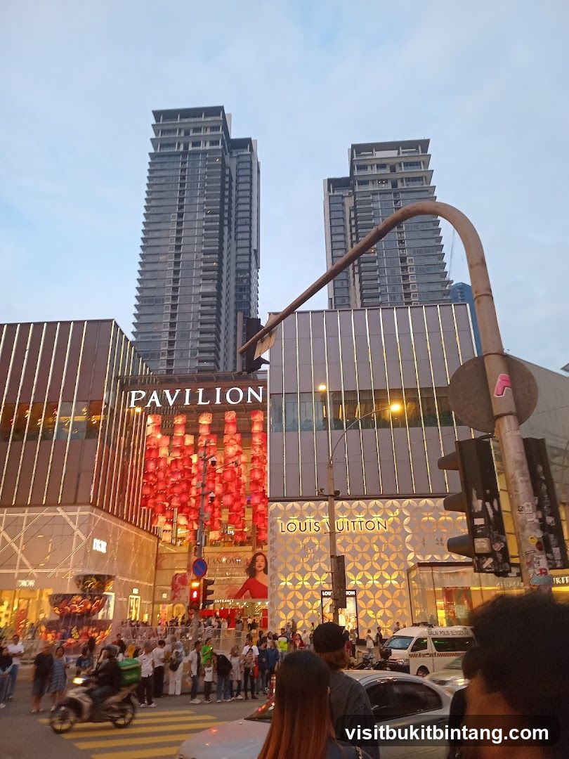 Pavilion and Louis Vuitton Storefronts