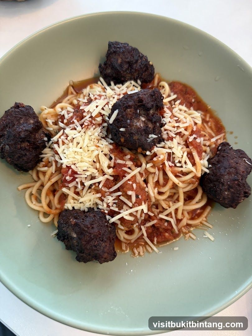 Spaghetti and Meatballs