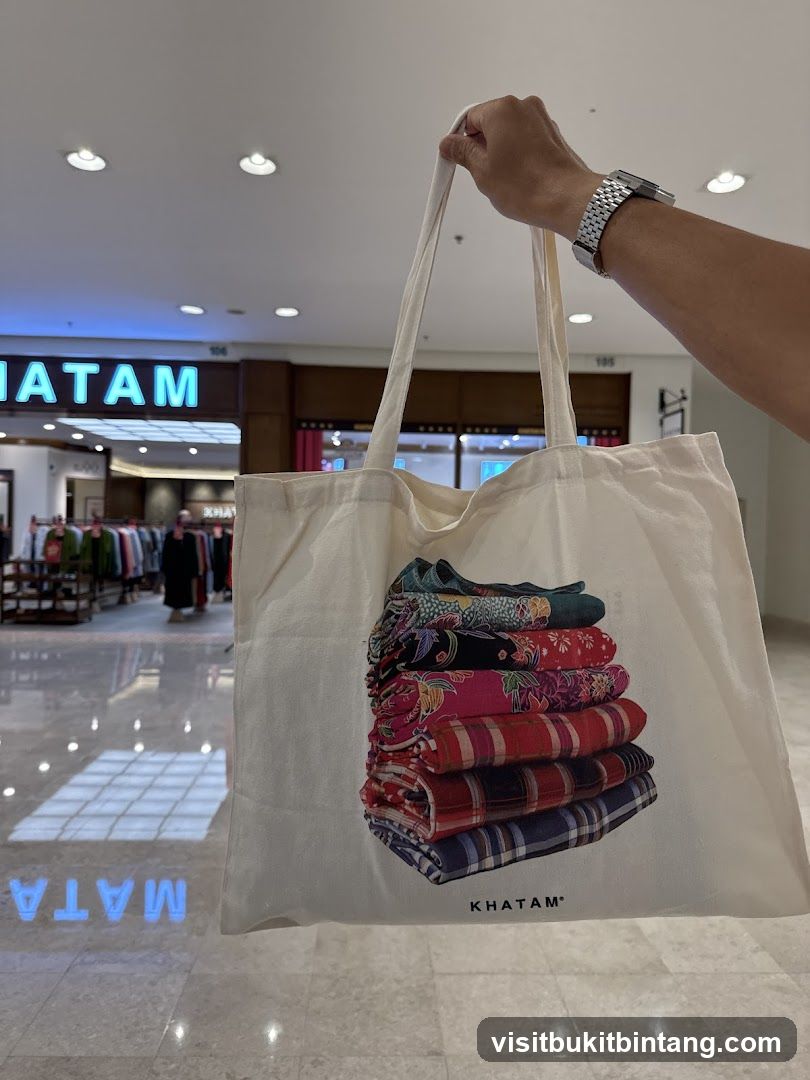 Tote Bag with Stacked Fabric Design