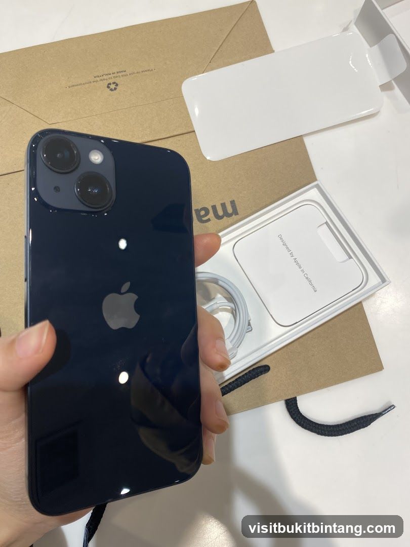 iPhone 13