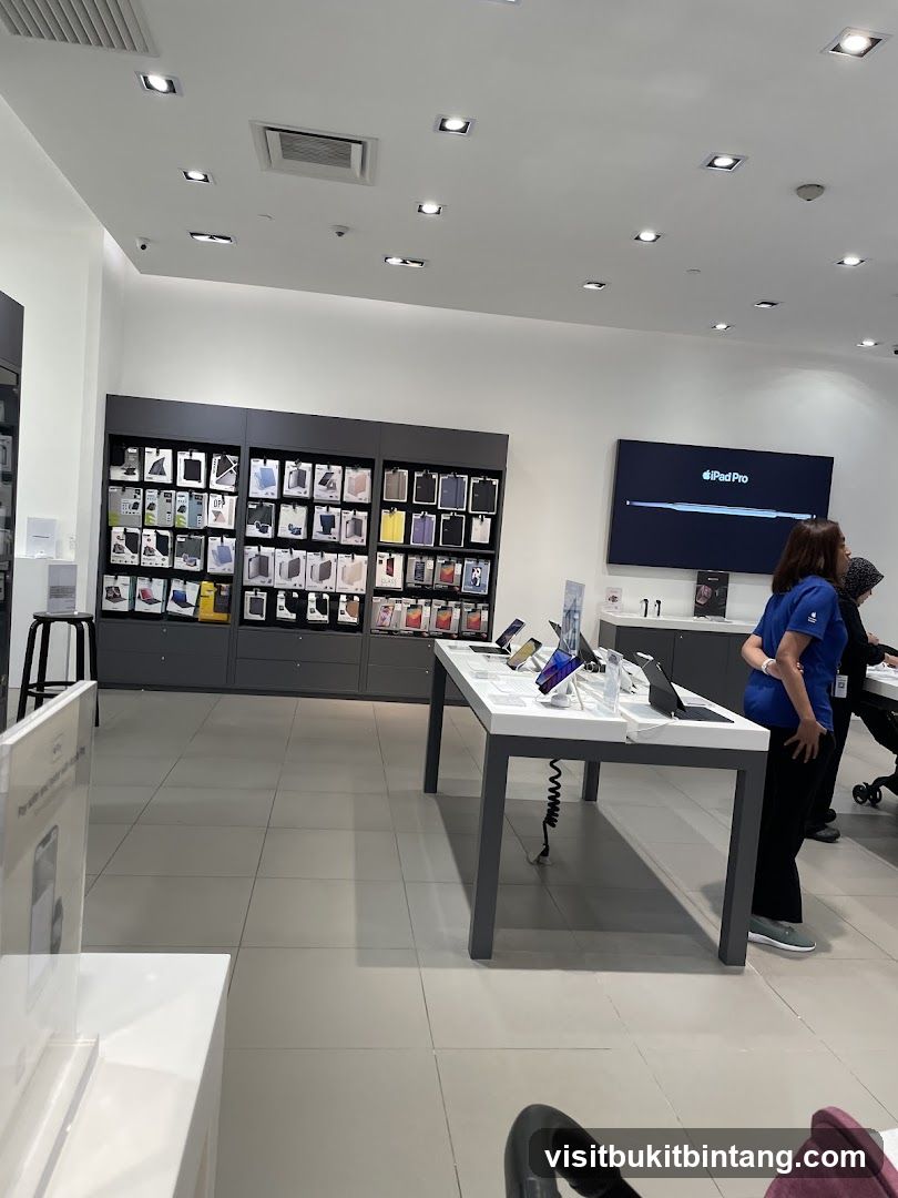 Electronics Store Display
