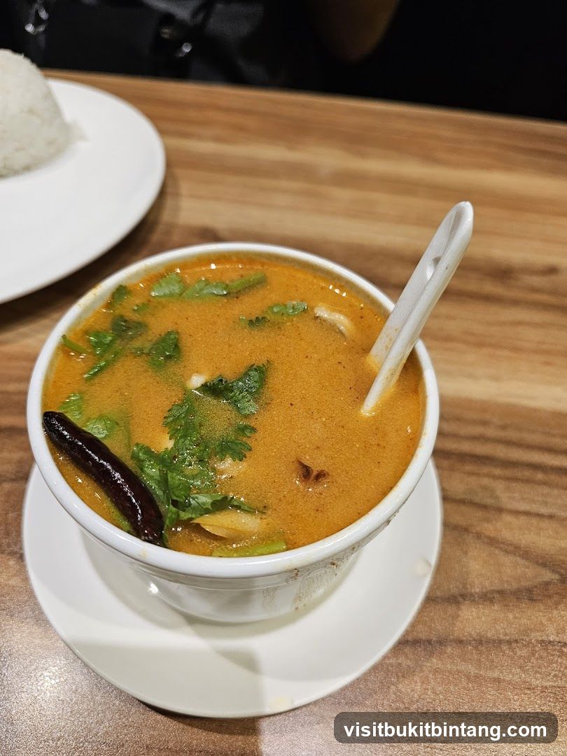 Tom Yum Soup with Rice