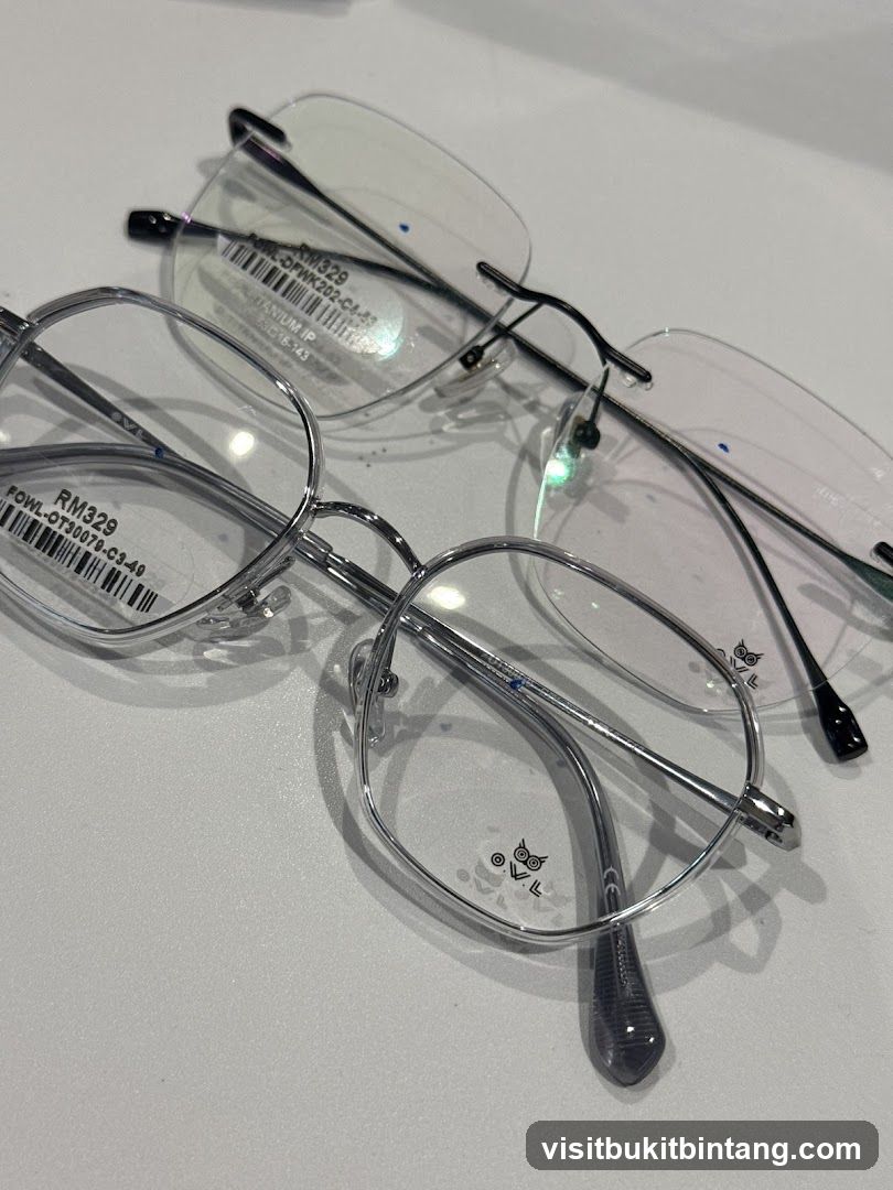 Eyeglasses