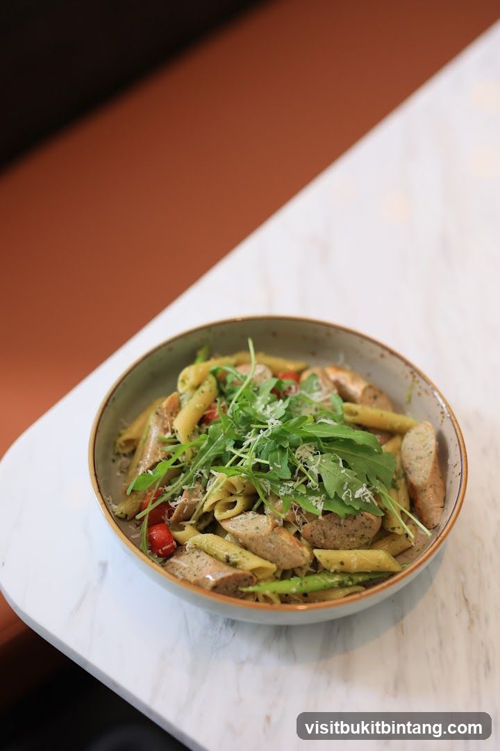 Penne Pasta with Sausage and Arugula