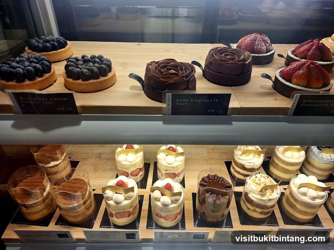 Dessert Display