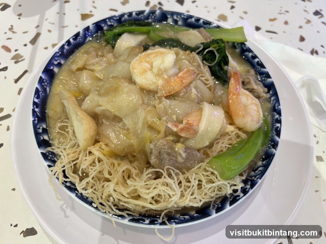 Seafood noodle dish