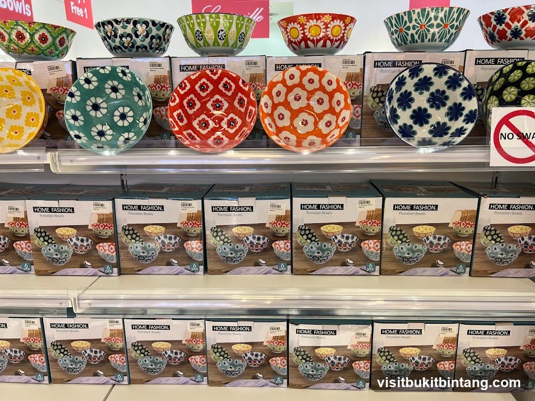 Assortment of Decorative Porcelain Bowls