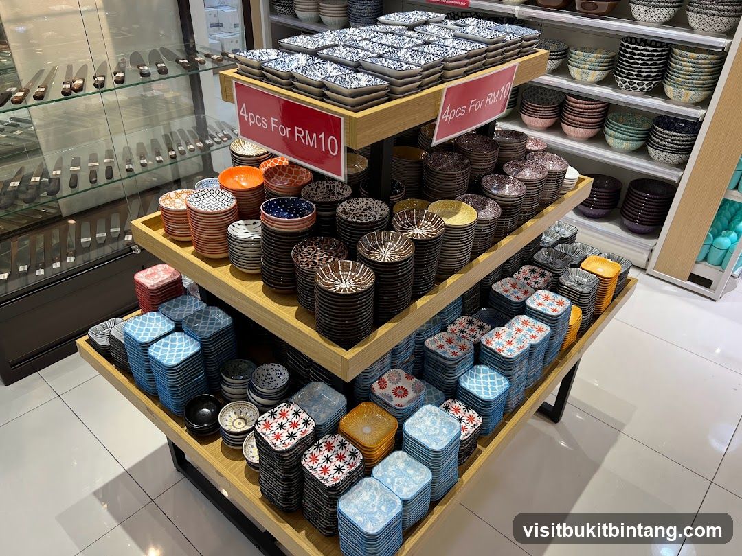 Display of Tableware