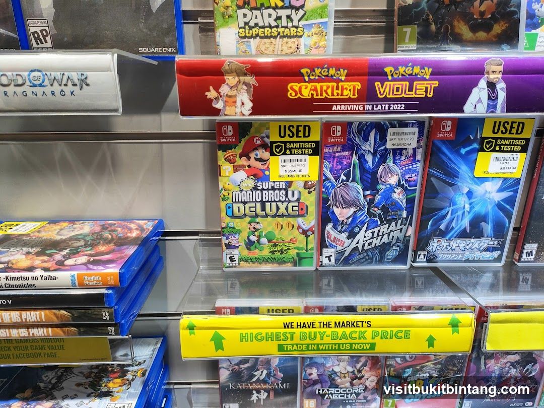 Video Game Store Display