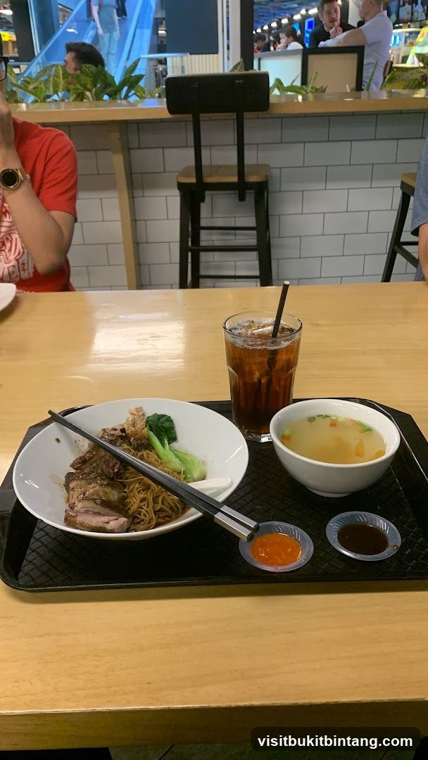 Noodle Dish with Drink