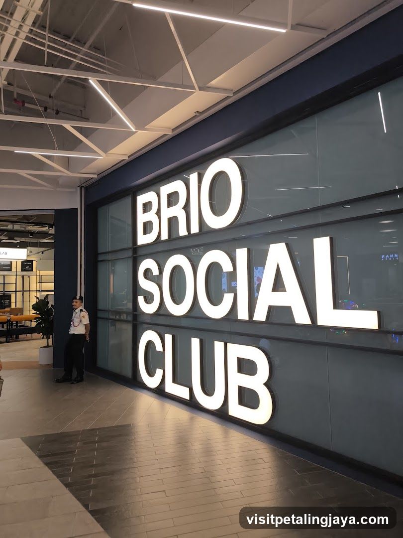 Brio Social Club Interior View