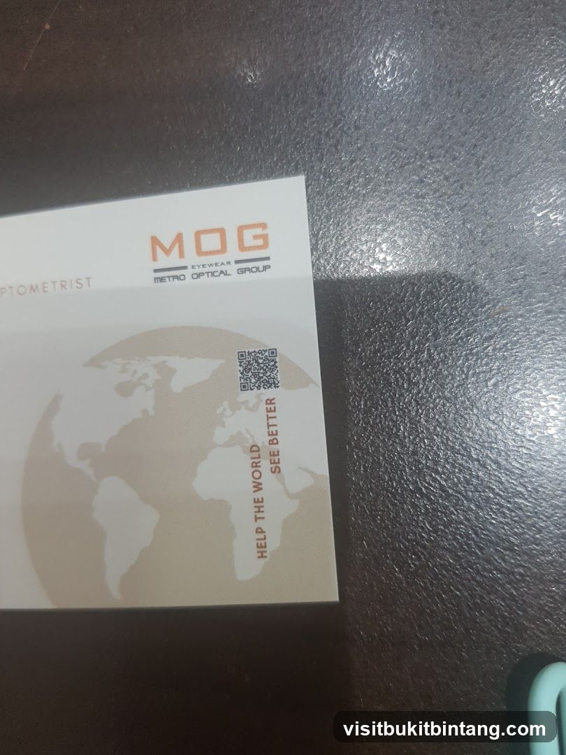 MOG Eyewear Business Card