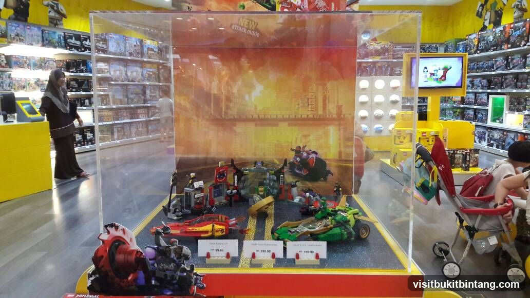 Lego Store Display
