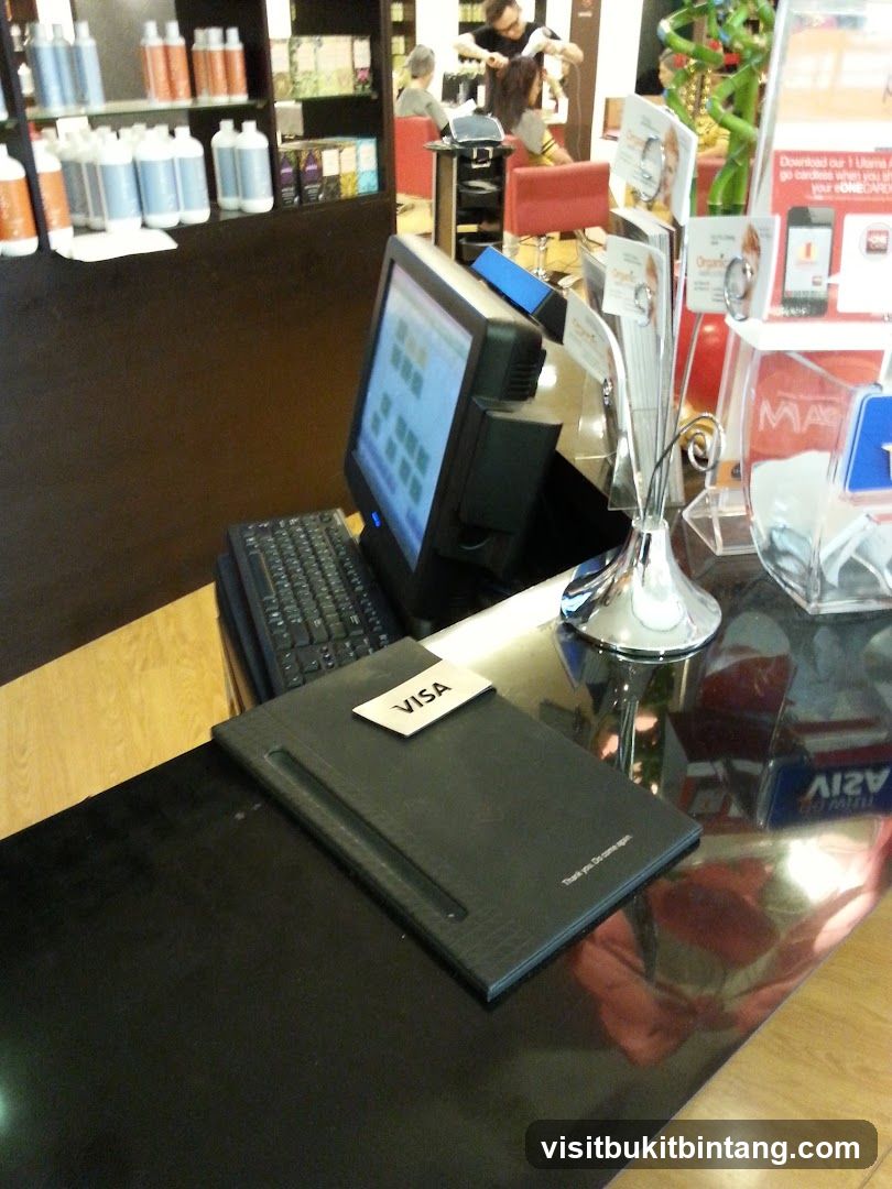 Salon Counter