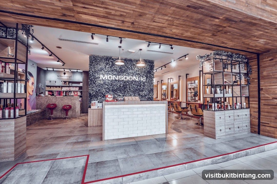 Monsoon-id Salon Interior