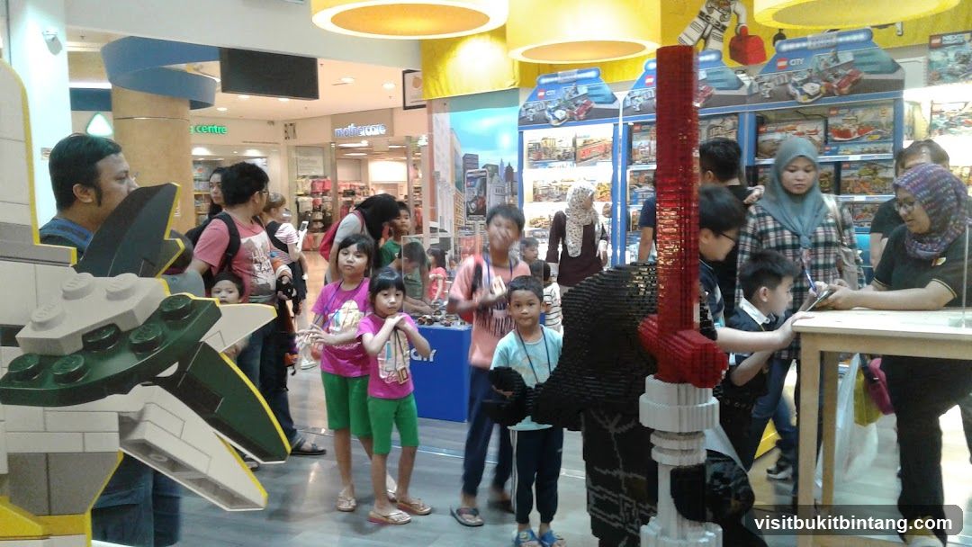 Lego Store Display
