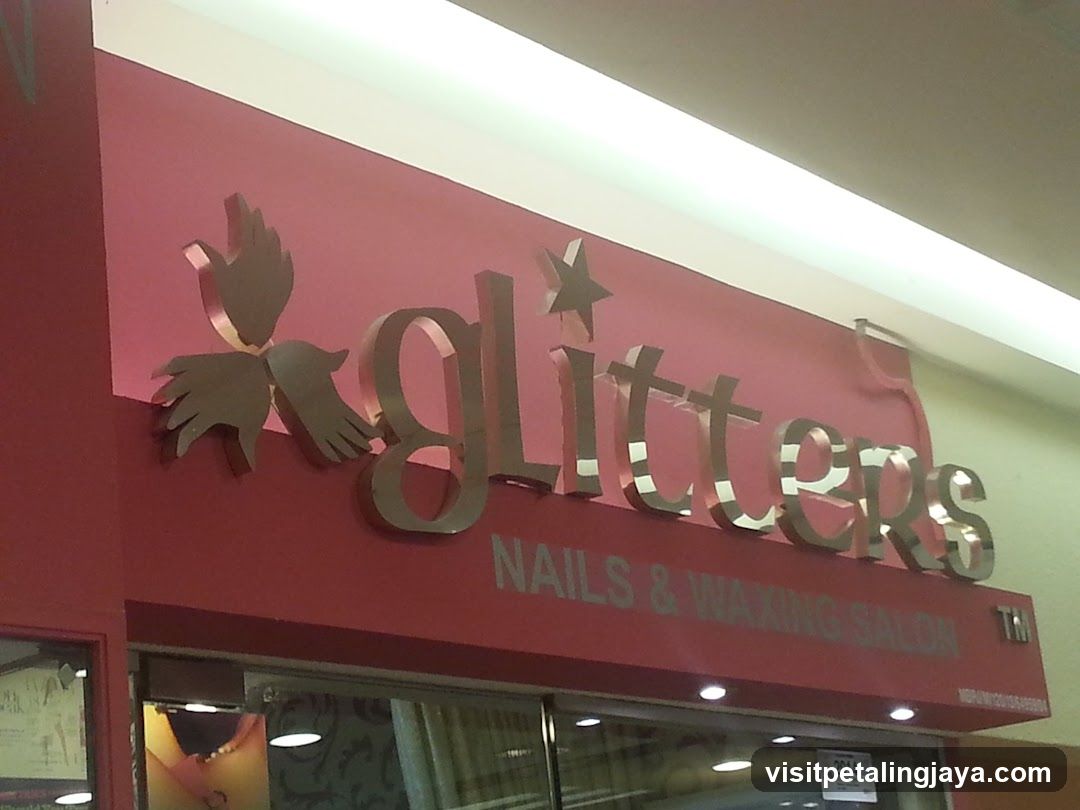 Glitters Nails Salon @ 1 Utama Shopping Centre