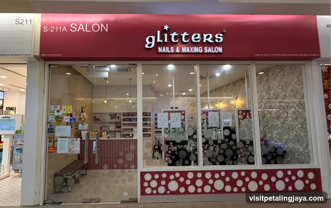 Glitters Nails Salon @ 1 Utama Shopping Centre