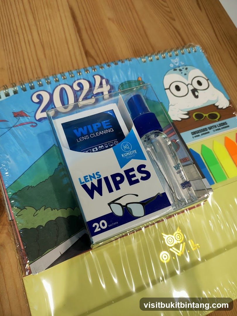 2024 Calendar and Lens Wipes