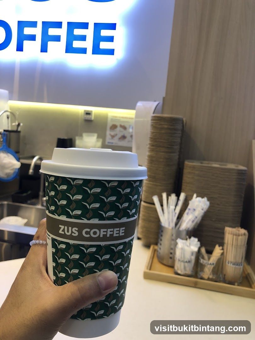 ZUS COFFEE cup