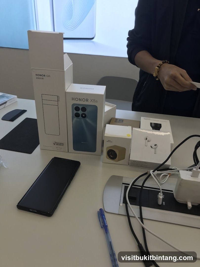 Honor Products Display